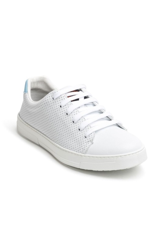CASUAL - weiße Sneaker mit Schnürsenkeln