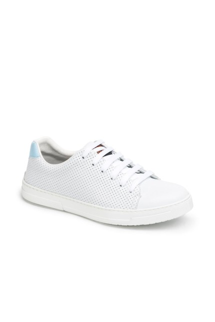 CASUAL - weiße Sneaker mit Schnürsenkeln