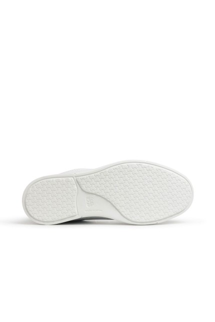 CASUAL - weiße Sneaker mit Schnürsenkeln