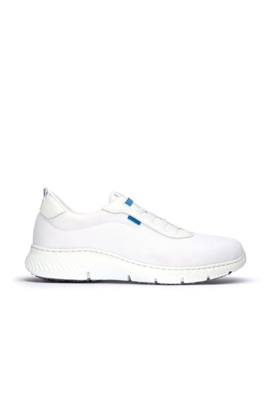 ALICANTE – white lace-up trainers - Comfort & durability