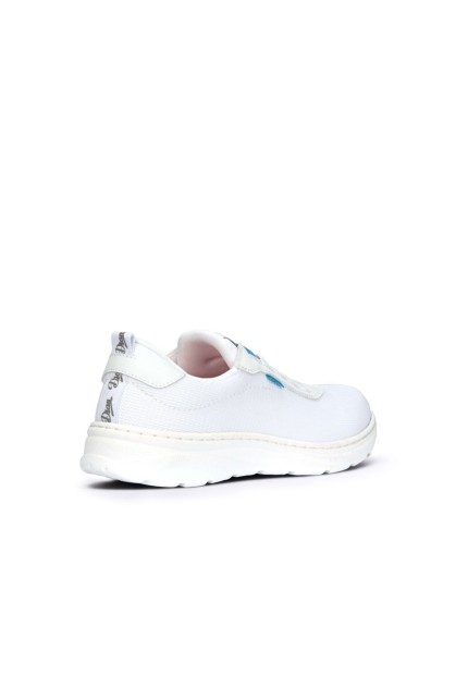 ALICANTE – white lace-up trainers - Comfort & durability