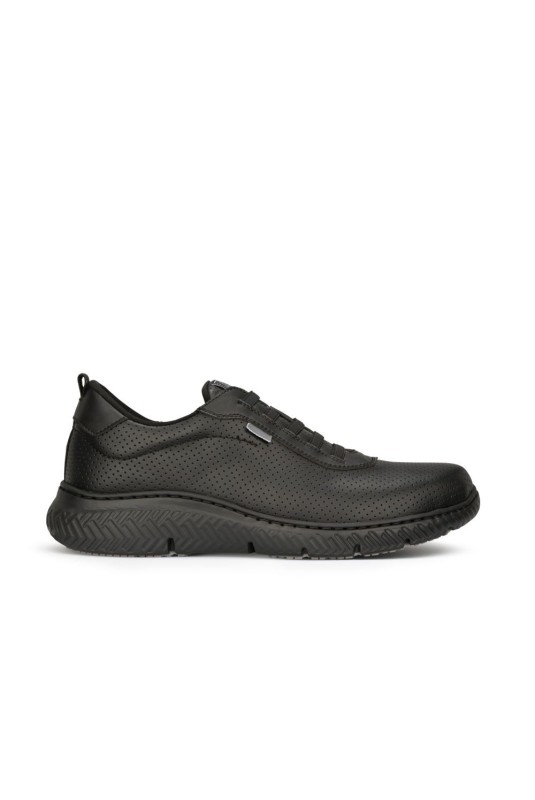 ALICANTE – black lace-up trainers - Comfort & durability